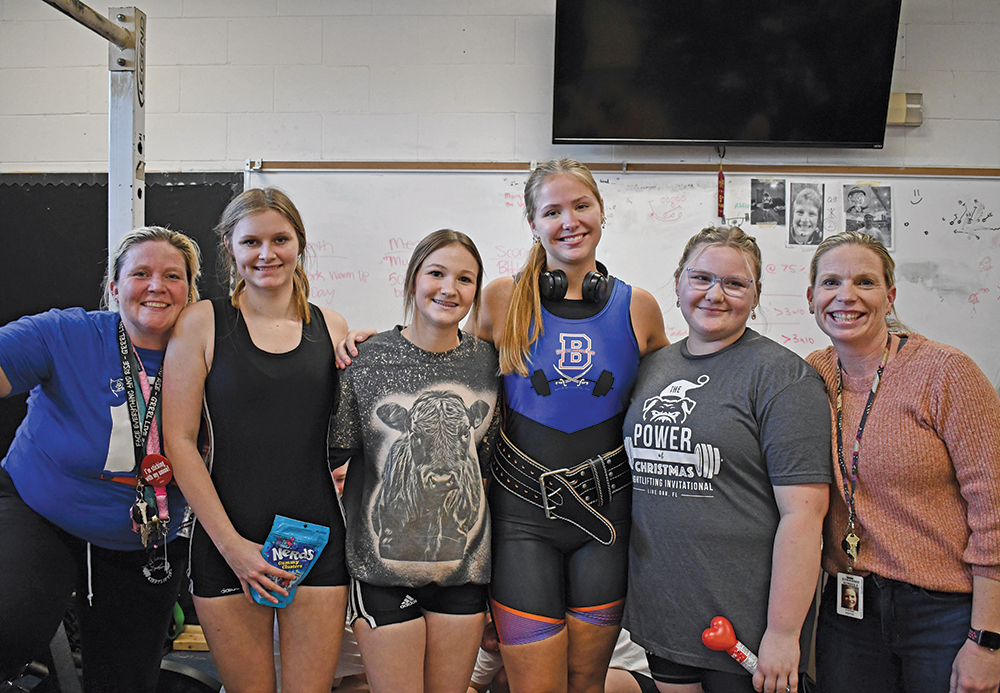 Buccaneer Weightlifters Celebrate Seniors With Dominating Win